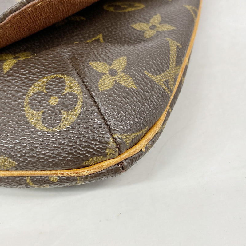 【6he4832】ルイヴィトン ショルダーバッグ モノグラム ミュゼットサルサショートストラップ M51258 ブラウン【中古】レディース
