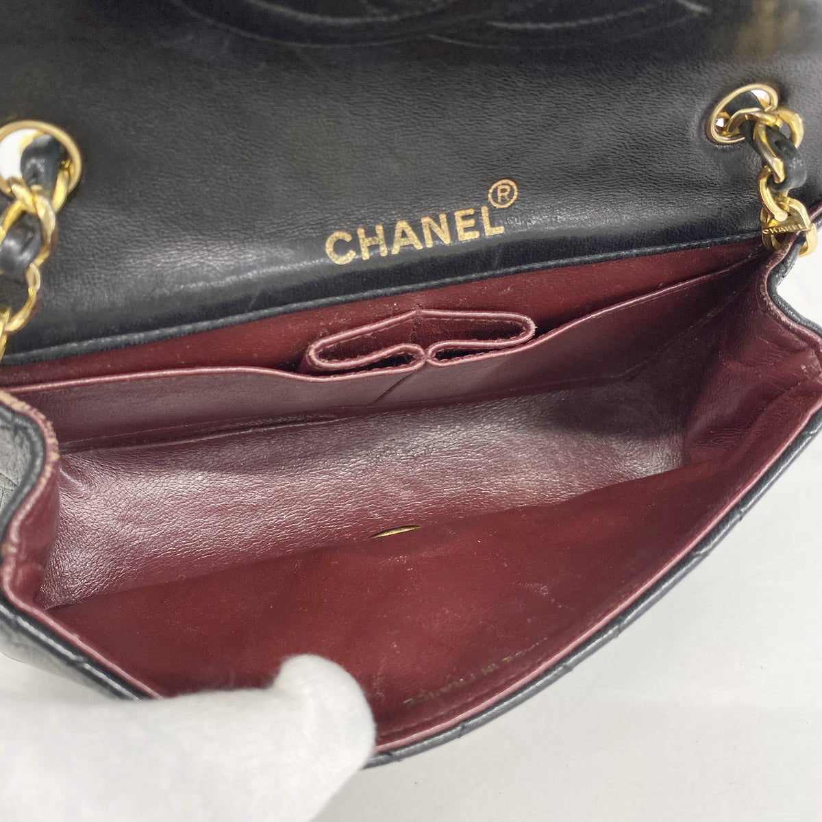 【6he4844】シャネル ショルダーバッグ ミニマトラッセ チェーンショルダー ラムスキン ブラック ゴールド金具【中古】レディース