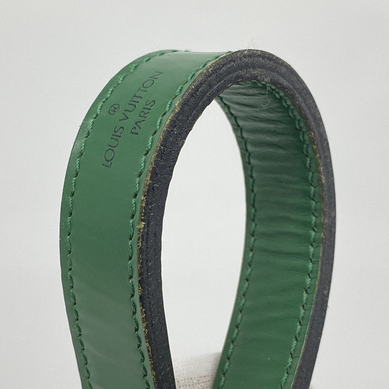 【6he4849】ルイヴィトン ショルダーバッグ エピ ノエ M44044 トレドブルー ボルネオグリーン【中古】レディース
