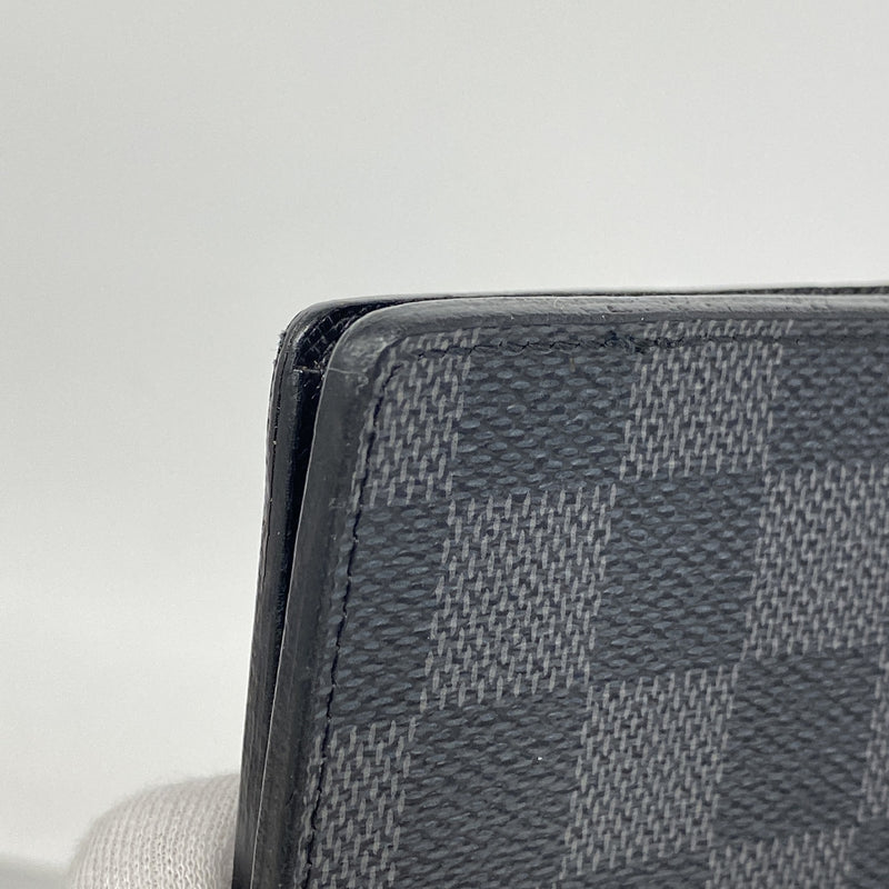 【6he4850】ルイヴィトン 長財布 ダミエ・グラフィット ポルトフォイユブラザ N62665 ブラック【中古】メンズ