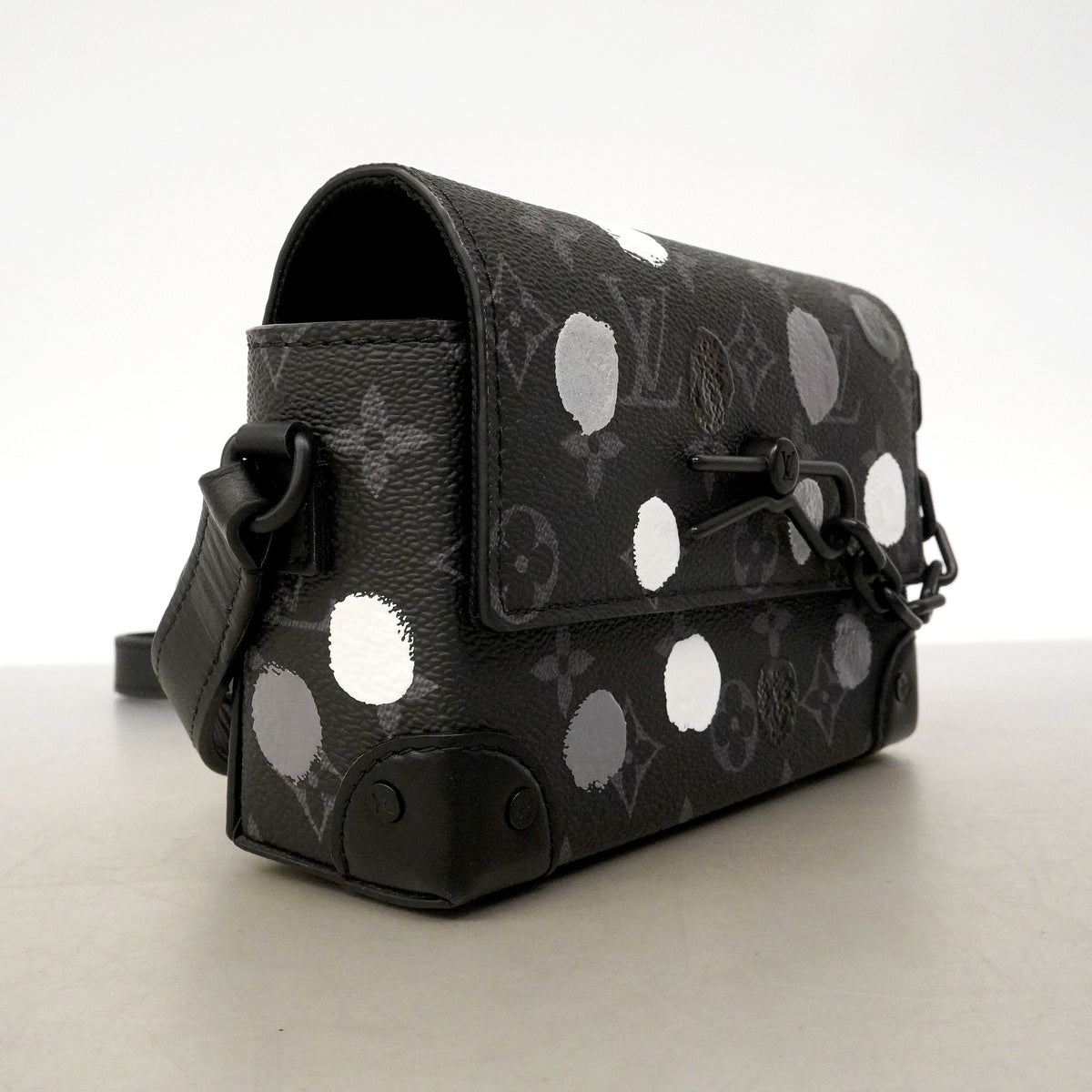 【6he4859】ルイヴィトン ショルダーバッグ モノグラム・エクリプス LV×YKスティーマーウエアラブルウォレット M81935 ブラック【中古】メンズ
