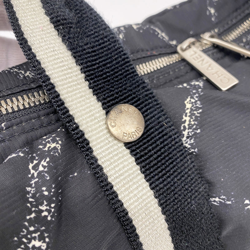 【6he4874】シャネル ブリーフケース 旧トラベル ナイロン ブラック シルバー金具【中古】レディース