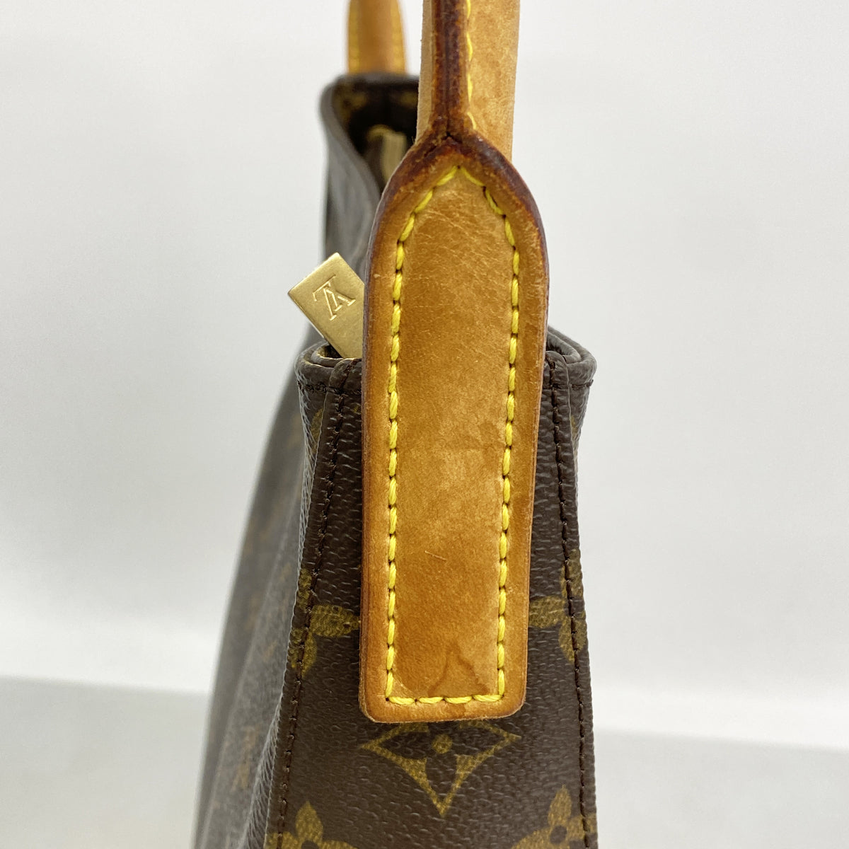 【6he4886】ルイヴィトン ショルダーバッグ モノグラム ルーピングGM M51145 ブラウン【中古】レディース