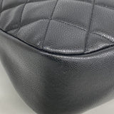 【6he4895】シャネル チェーントート マトラッセ キャビアスキン ブラック シルバー金具【中古】レディース