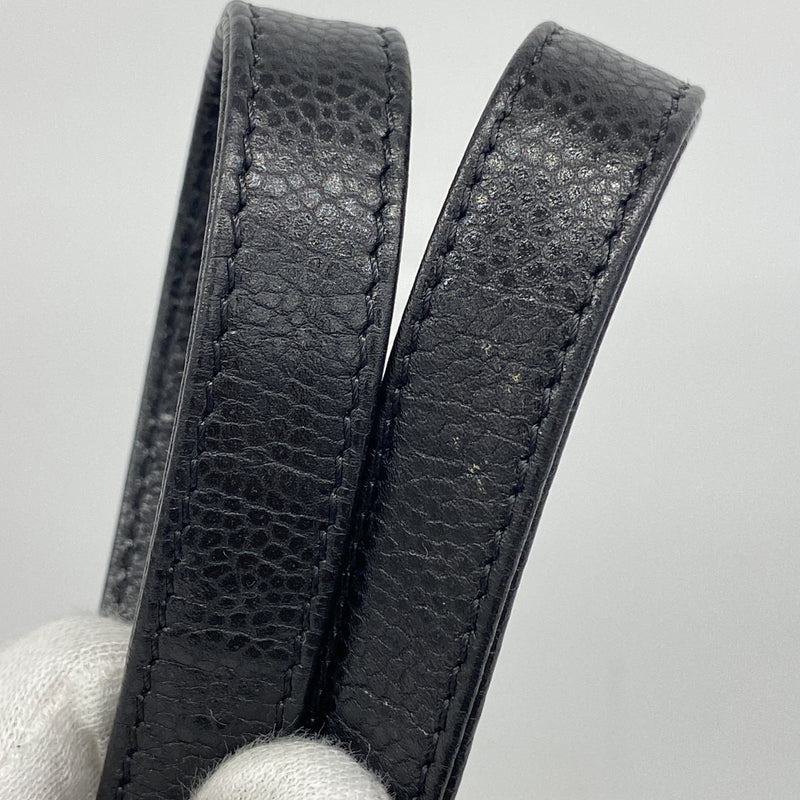 【6he4895】シャネル チェーントート マトラッセ キャビアスキン ブラック シルバー金具【中古】レディース