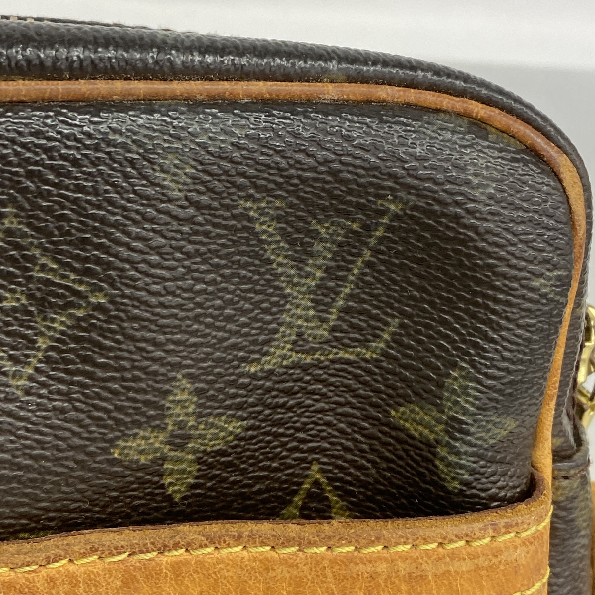 【6he4918】ルイヴィトン ショルダーバッグ モノグラム ダヌーブ M45266 ブラウン【中古】レディース