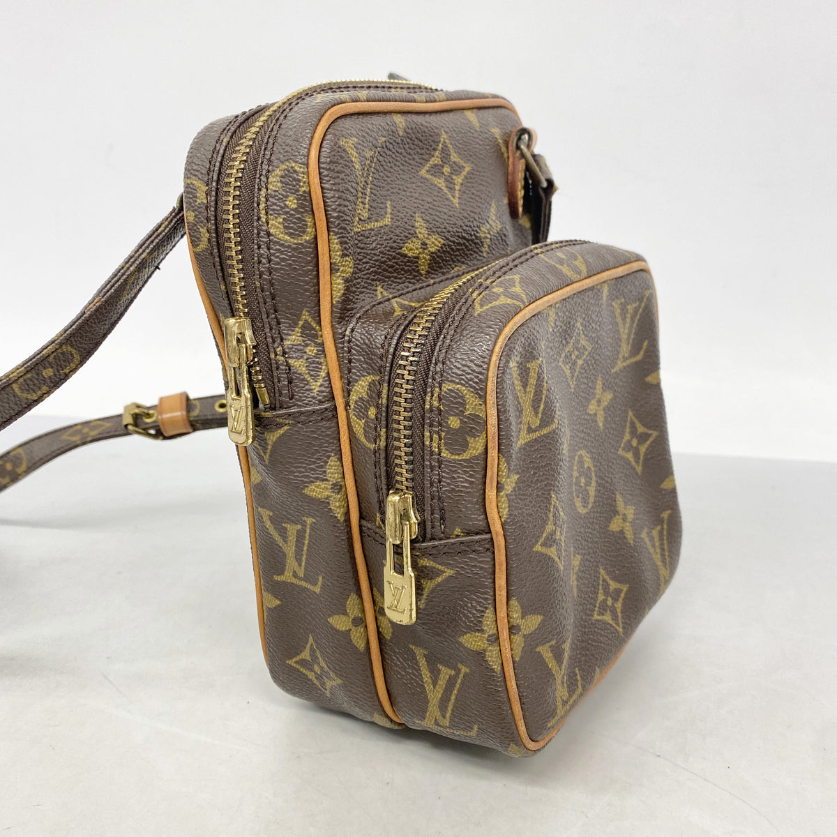 【6he4958】ルイヴィトン ショルダーバッグ モノグラム ミニアマゾン M45238 ブラウン【中古】レディース