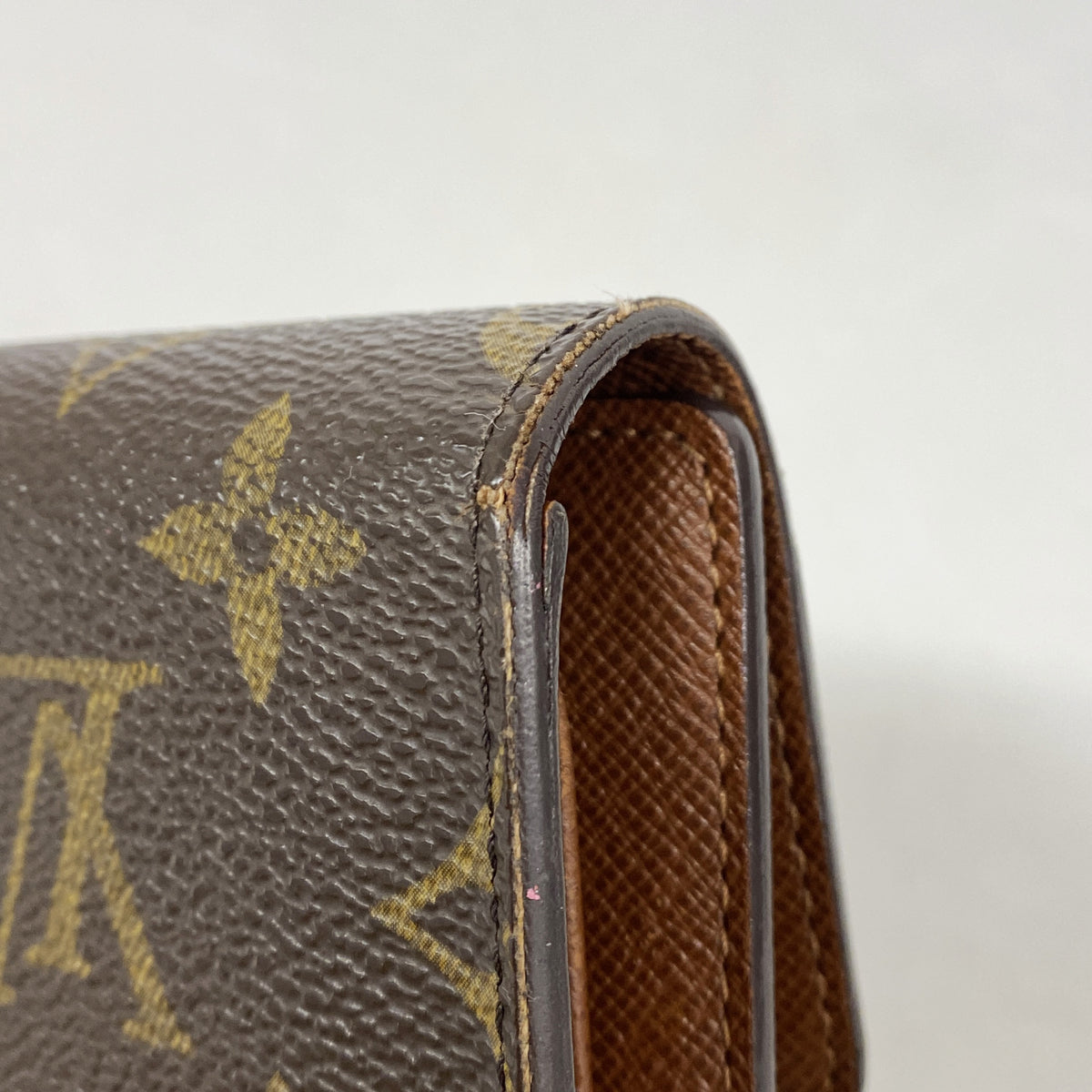 【6he4964】ルイヴィトン 三つ折り財布 モノグラム ポルトトレゾールエテュイパピエ M61202 ブラウン【中古】レディース