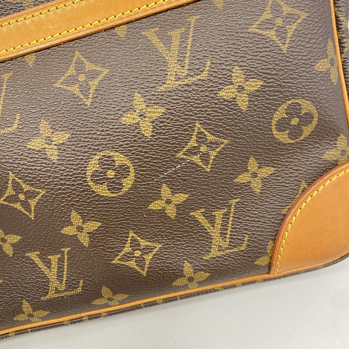 【6he4995】ルイヴィトン ショルダーバッグ モノグラム トロカデロ30 M51272 ブラウン【中古】レディース