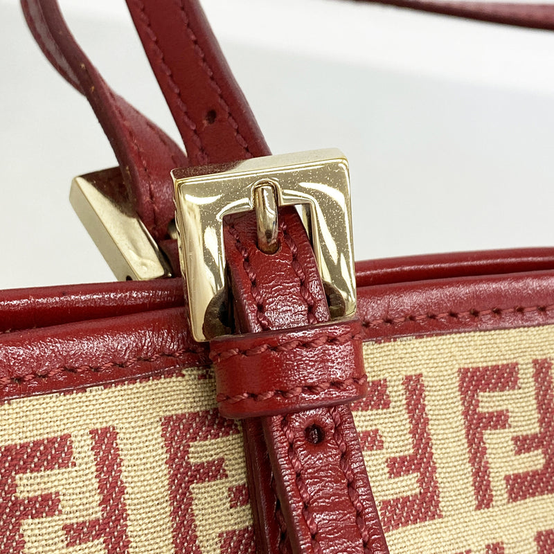 【6he4998】フェンディ トートバッグ ズッキーノ ナイロンキャンバス レッド ベージュ ゴールド金具【中古】レディース