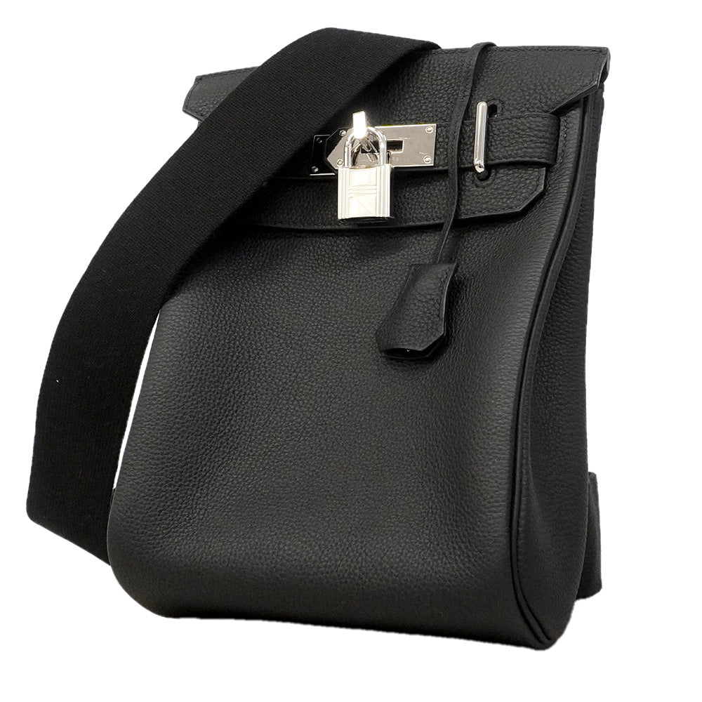 【6he5028】エルメス ボディバッグ アッカドPM トゴ ブラック シルバー金具 B刻印【中古】メンズ