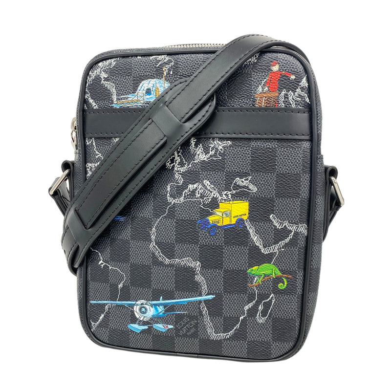 【6he5041-k】ルイヴィトン ショルダーバッグ ダミエ・グラフィット ダヌーブPM NM N40239 ブラック【中古】メンズ