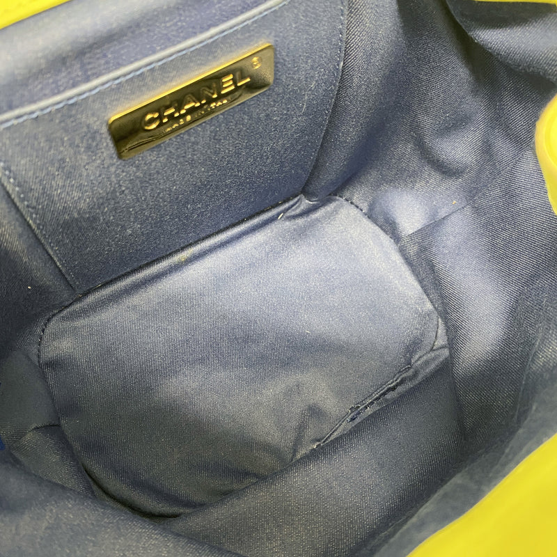 【6he5043-k】シャネル リュック・デイパック チェーンショルダー ツイード グリーン シャンパンゴールド金具【中古】レディース