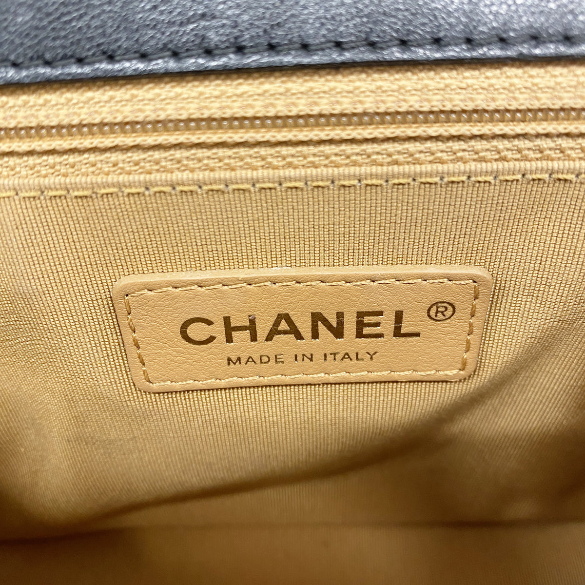 【6he5044-k】シャネル ハンドバッグ マトラッセ チェーンショルダー レザー ブラック ゴールド金具 2wayバッグ【中古】レディース