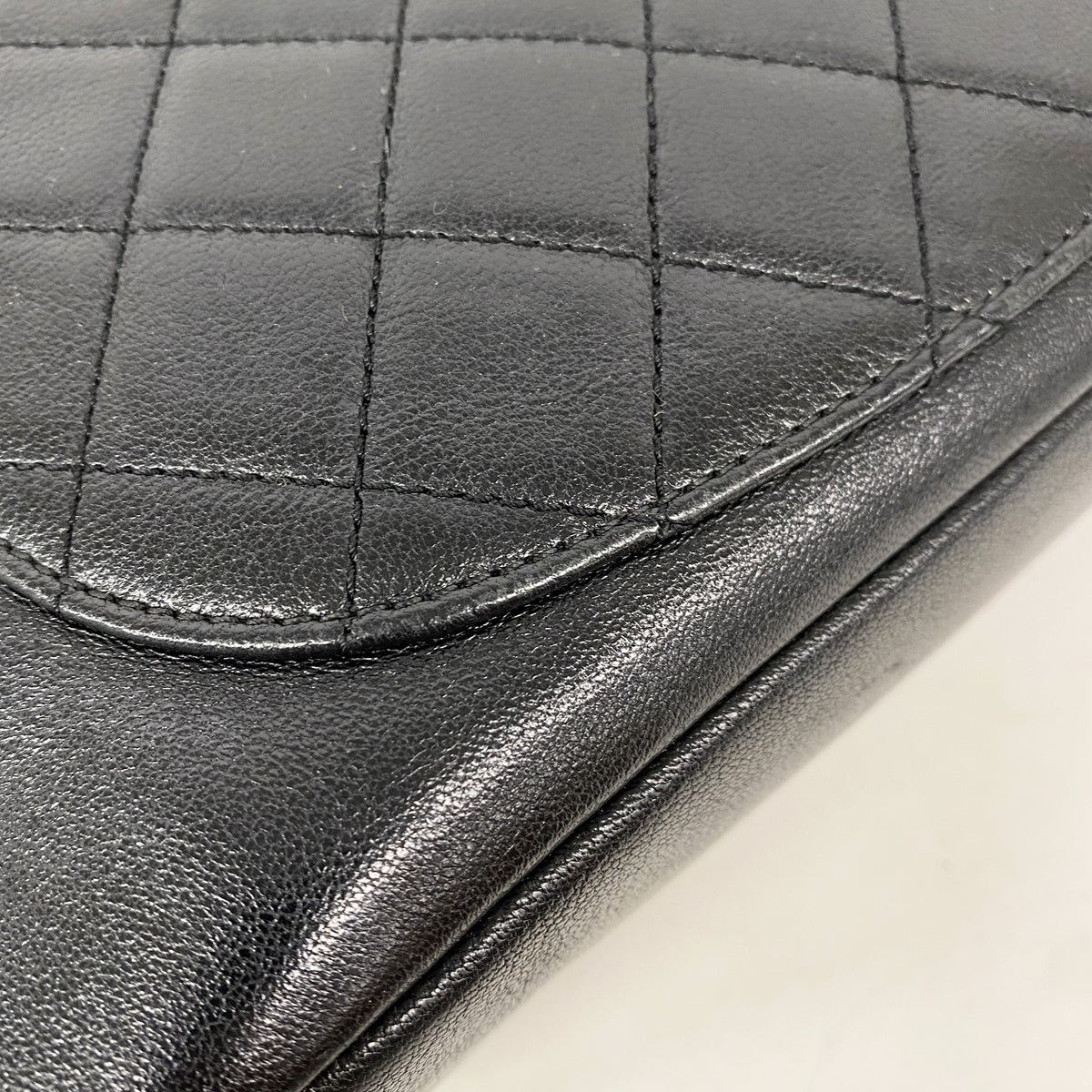 【6he5044-k】シャネル ハンドバッグ マトラッセ チェーンショルダー レザー ブラック ゴールド金具 2wayバッグ【中古】レディース
