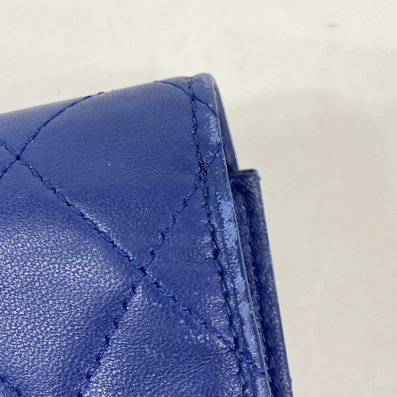 【6he5049-k】シャネル 三つ折り財布 マトラッセ ラムスキン ブルー シルバー金具【中古】レディース