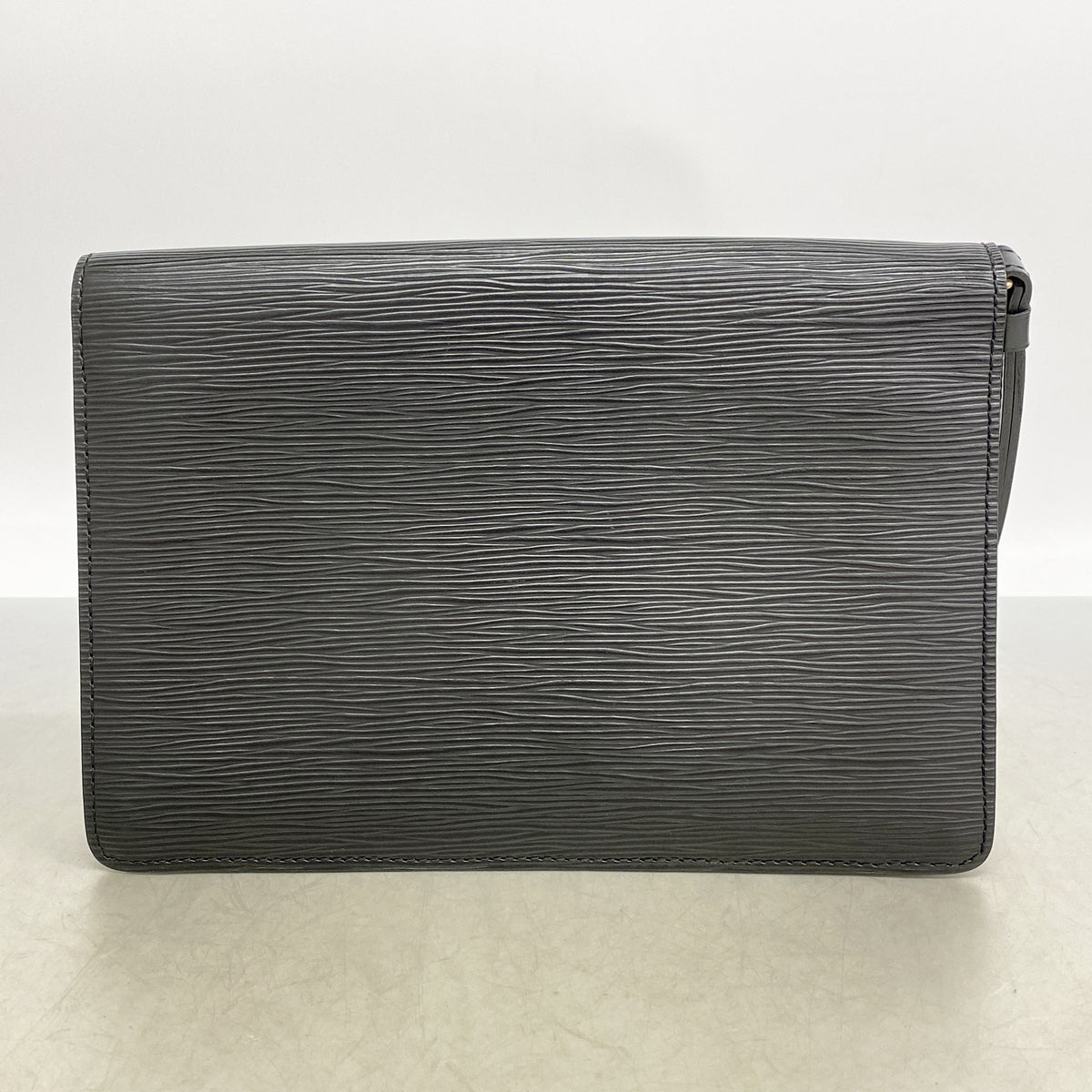 【6he5059】ルイヴィトン クラッチバッグ エピ ポシェットセリエドラゴンヌ M52612 ノワール【中古】メンズ