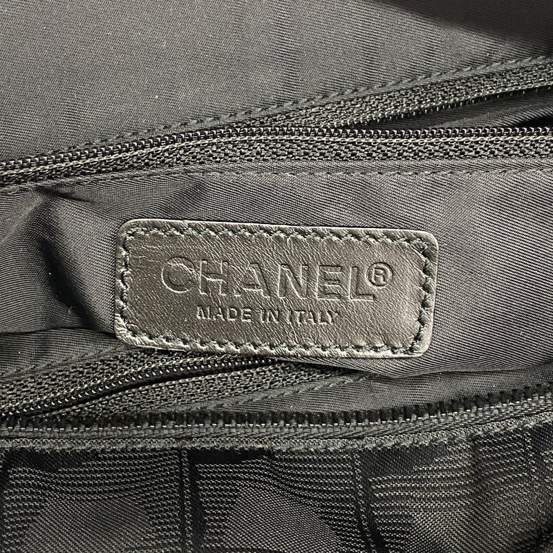 【6he5061】シャネル トートバッグ ニュートラベル ナイロン ブラック【中古】レディース