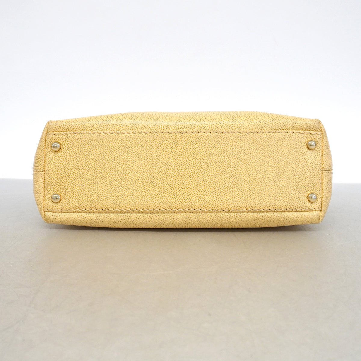【6he5072】シャネル ハンドバッグ キャビアスキン ベージュ ゴールド金具【中古】レディース