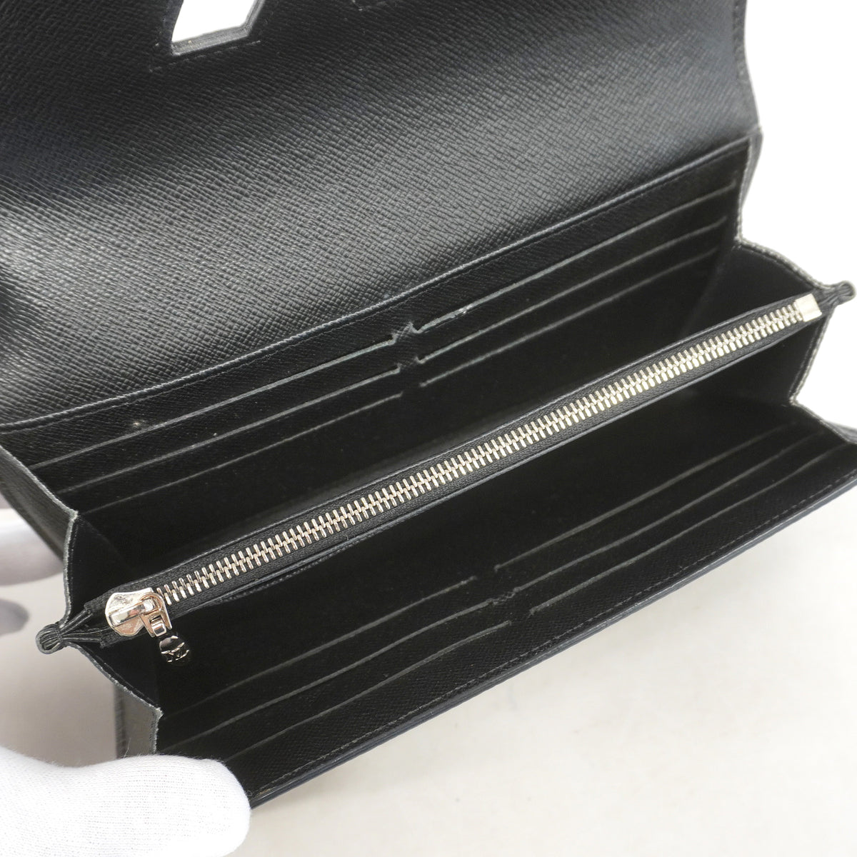 【6he5079】ルイヴィトン 長財布 エピ ポルトフォイユツイスト M68309 ノワール【中古】レディース