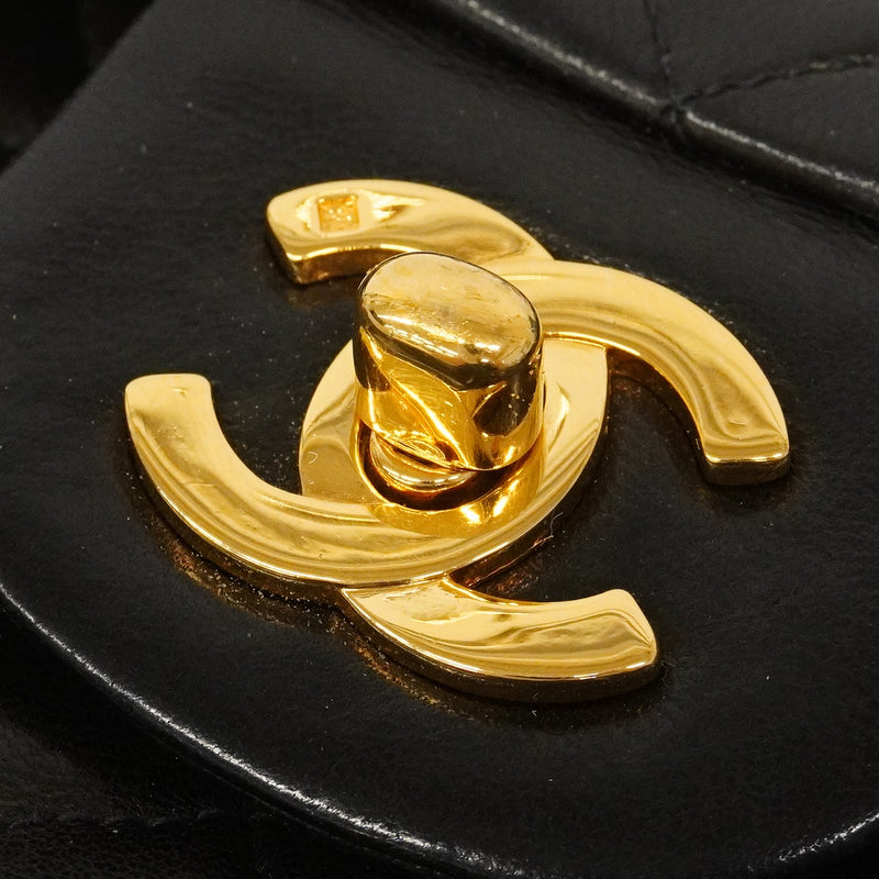 【6he5095】シャネル ショルダーバッグ マトラッセ Wフラップ Wチェーン ラムスキン ブラック ゴールド金具【中古】レディース