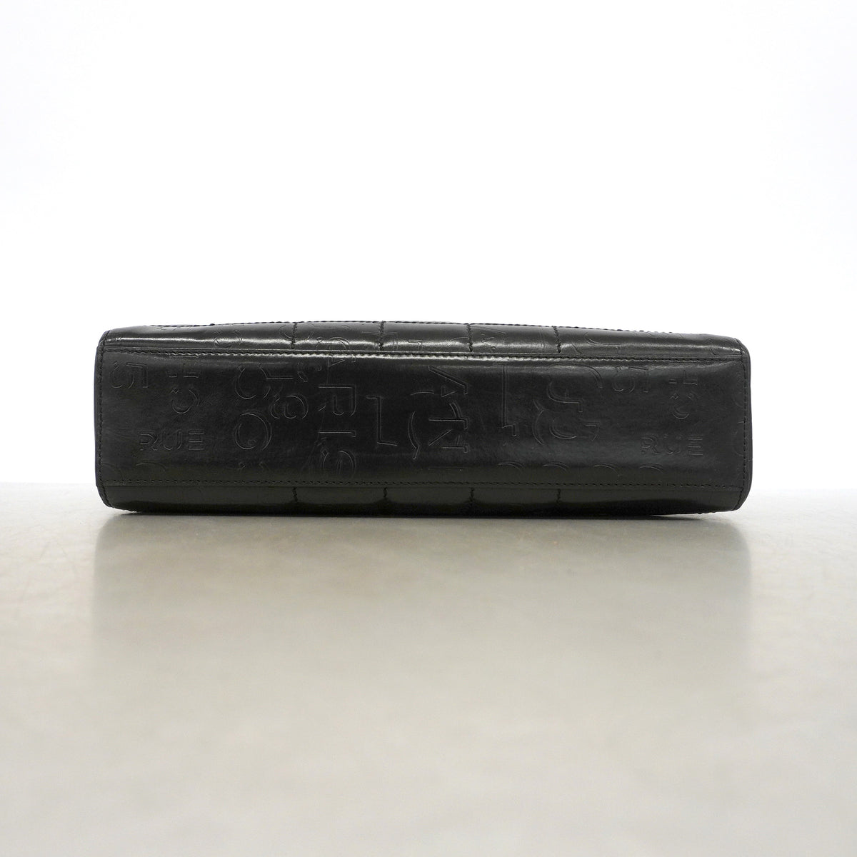 【6he5099-k】シャネル ショルダーバッグ チョコバー チェーンショルダー レザー ブラック ゴールド金具【中古】レディース
