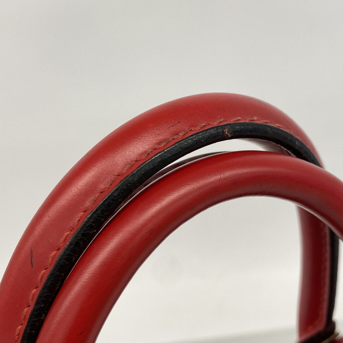 【6he5120】ルイヴィトン ブリーフケース エピ ポルトドキュマンヴォワヤージュ M54477 カスティリアンレッド【中古】メンズ