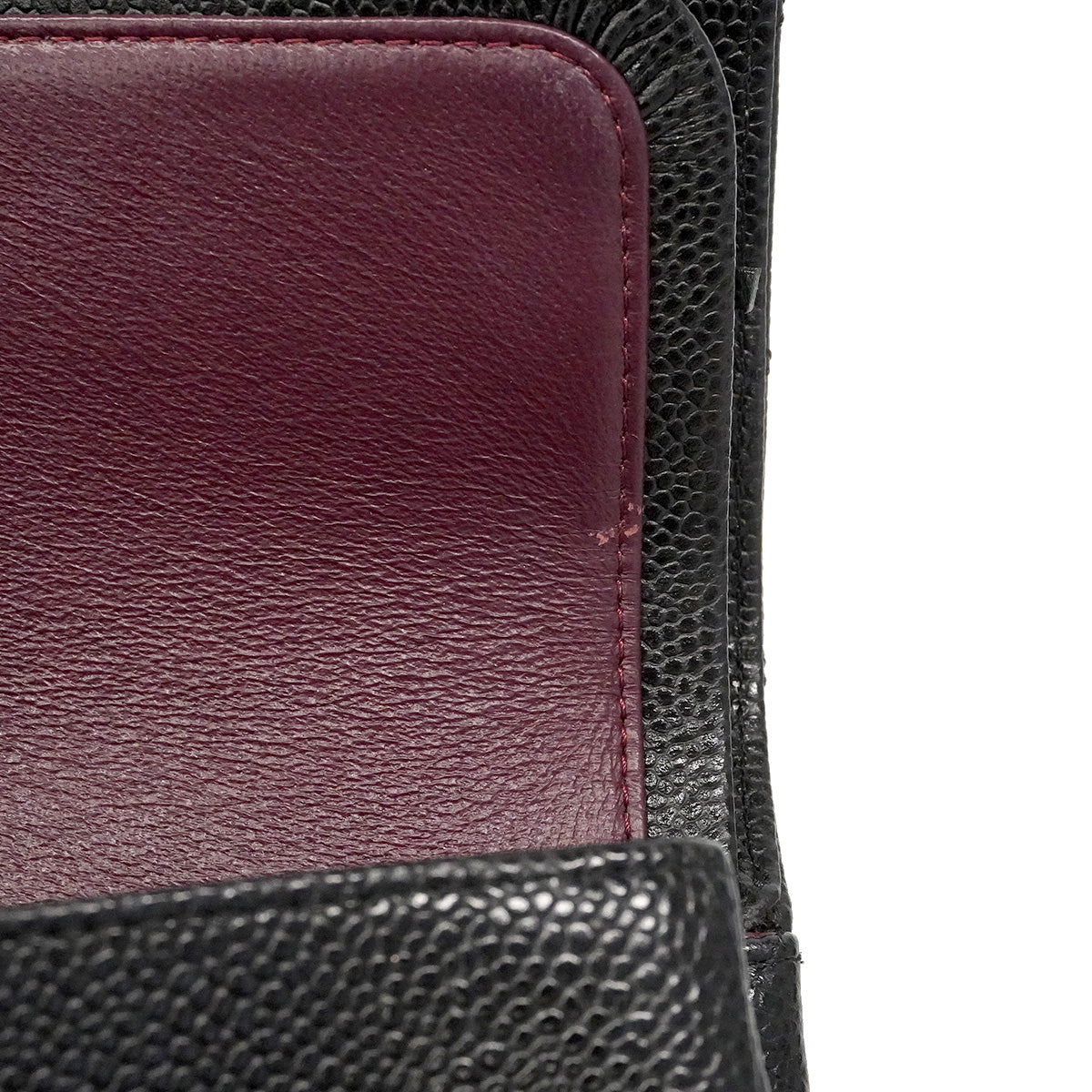 【6he5127】シャネル ショルダーバッグ マトラッセ Wフラップ Wチェーン キャビアスキン ブラック ゴールド金具【中古】レディース