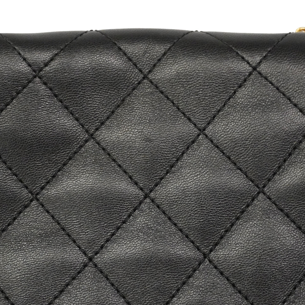 【6he5141】シャネル ショルダーバッグ マトラッセ チェーンショルダー ラムスキン ブラック ゴールド金具【中古】レディース