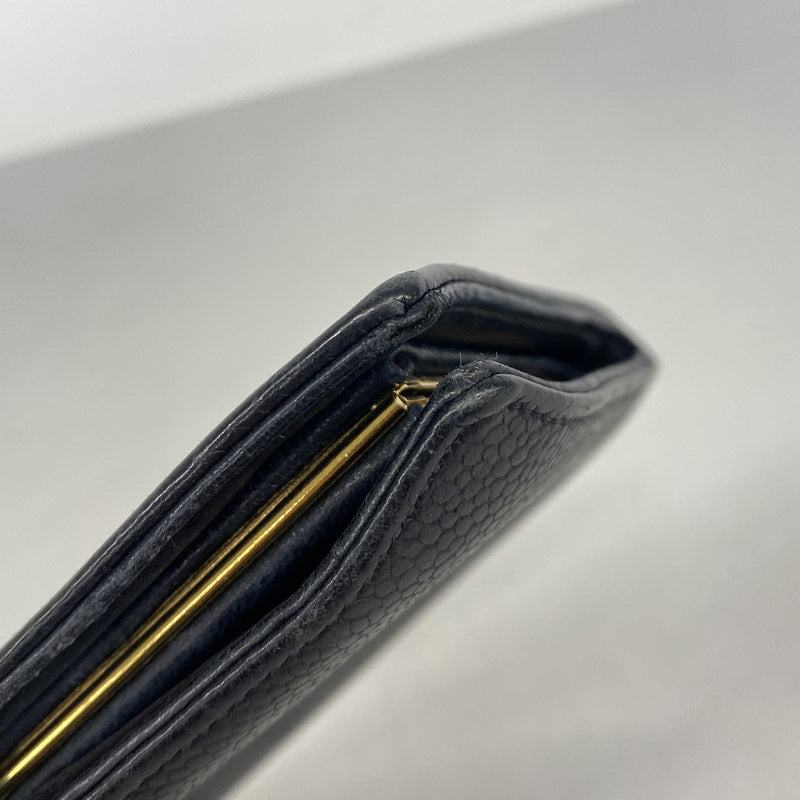 【6he5162-k】シャネル 長財布 キャビアスキン ブラック ゴールド金具【中古】レディース