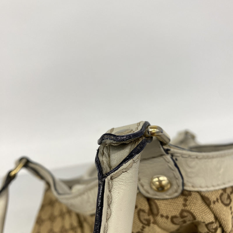 【6he5169-k】グッチ トートバッグ GGキャンバス スーキー 211943 キャンバス ベージュ ゴールド金具【中古】レディース
