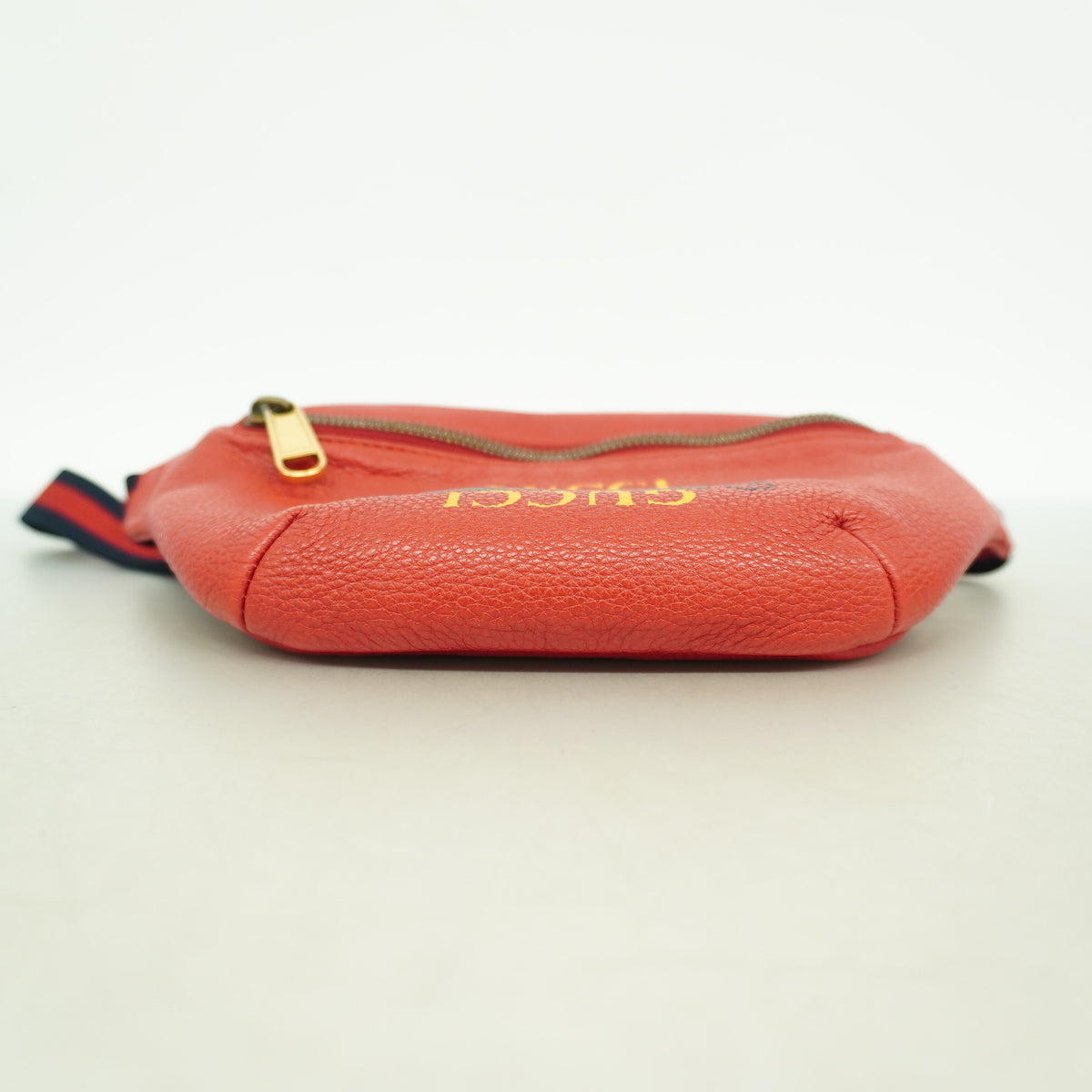 【6he5172-k】グッチ ウエストバッグ 527792 レザー レッド ゴールド金具【中古】メンズ レディース ユニセックス