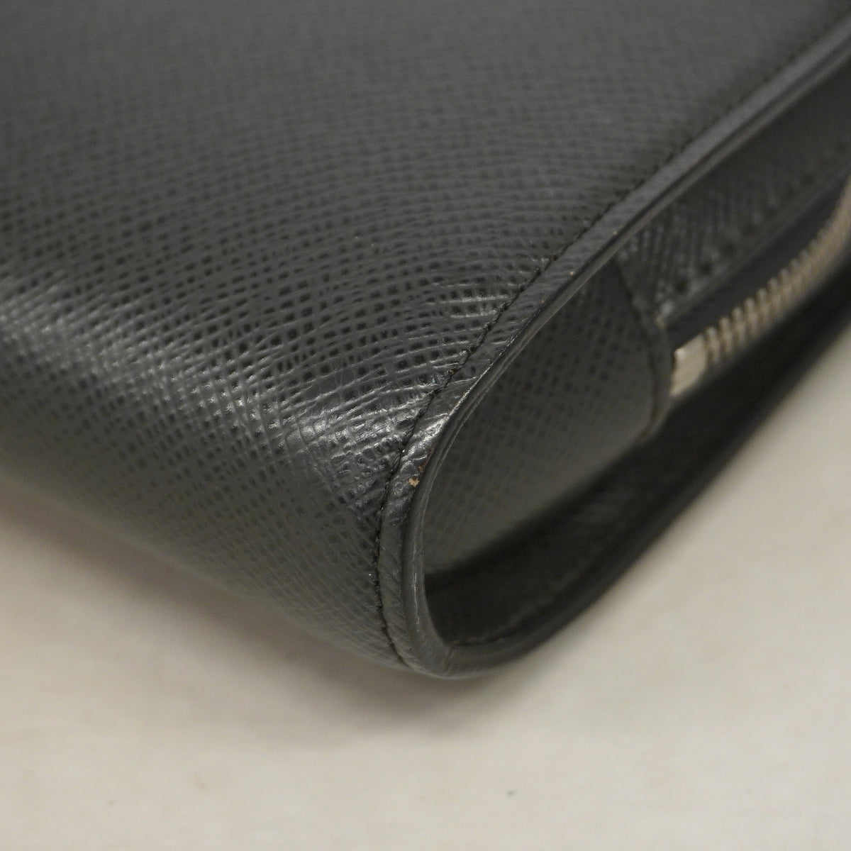 【6he5182】ルイヴィトン クラッチバッグ タイガ バイカル M30182 アルドワーズ【中古】メンズ
