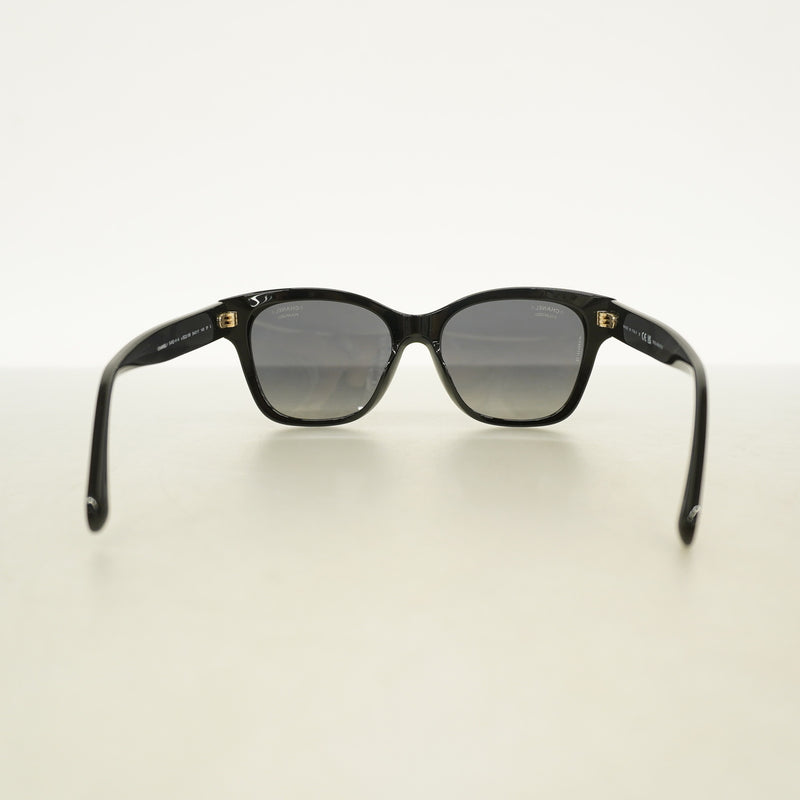 【6he5210】シャネル サングラス 5482-H-A プラスチック ブラック シャンパンゴールド金具【中古】レディース