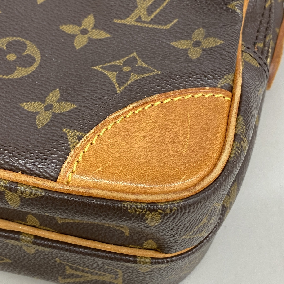 【6he5241】ルイヴィトン ショルダーバッグ モノグラム アマゾン M45236 ブラウン【中古】レディース