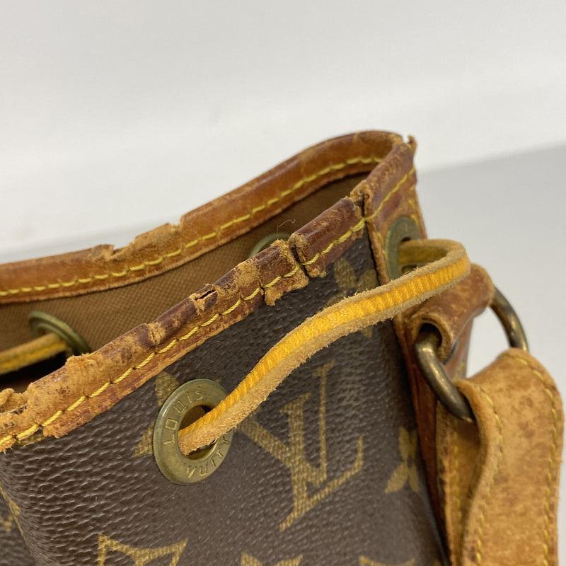 【6he5252】ルイヴィトン ショルダーバッグ モノグラム プチノエ M42226 ブラウン【中古】レディース