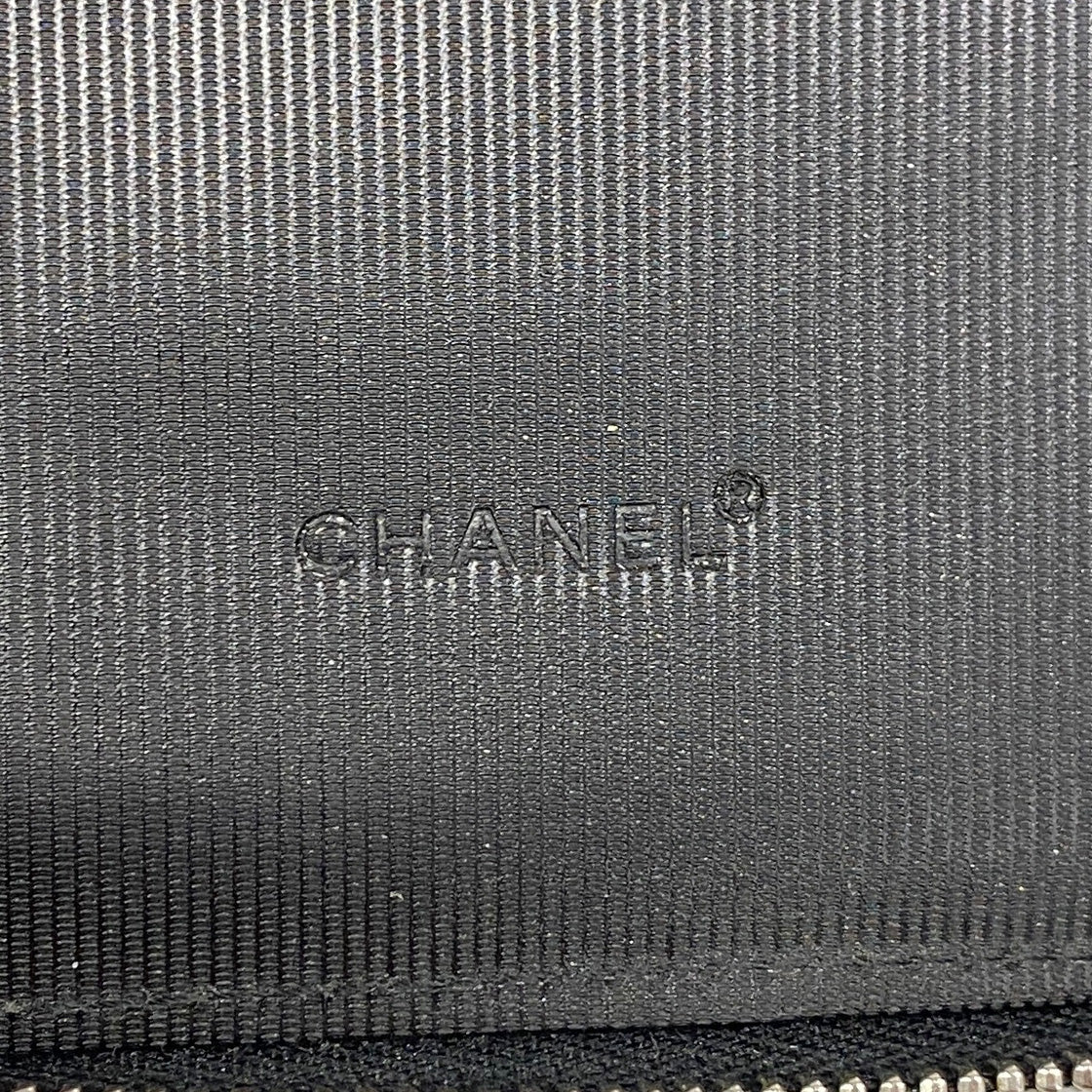 【6he5265】シャネル 財布 旧トラベル ナイロン ブラック シルバー金具【中古】レディース