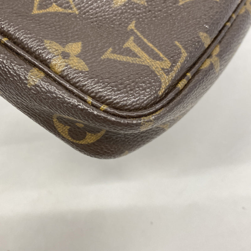 【6he5267】ルイヴィトン ポーチ モノグラム ポシェットアクセソワール M51980 ブラウン【中古】レディース