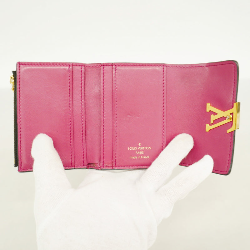 【6he5284-k】ルイヴィトン 三つ折り財布 トリヨン ポルトフォイユカプシーヌXS M68587 ノワール【中古】レディース