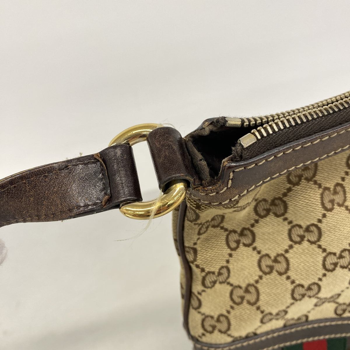 【6he5298-k】グッチ ショルダーバッグ GGキャンバス 232967 キャンバス ベージュ シルバー金具【中古】レディース