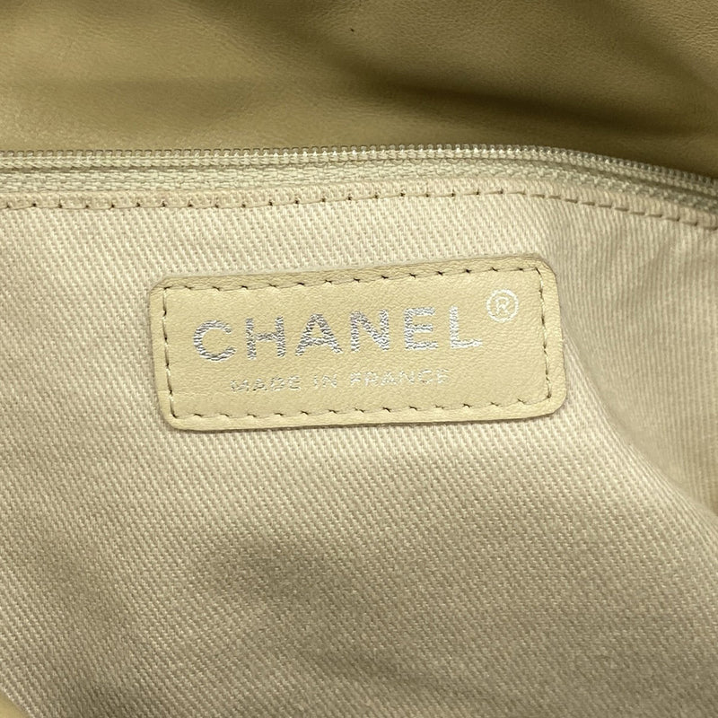 【6he5299-k】シャネル ショルダーバッグ ワイルドステッチ チェーンショルダー ラムスキン ベージュ シルバー金具【中古】レディース