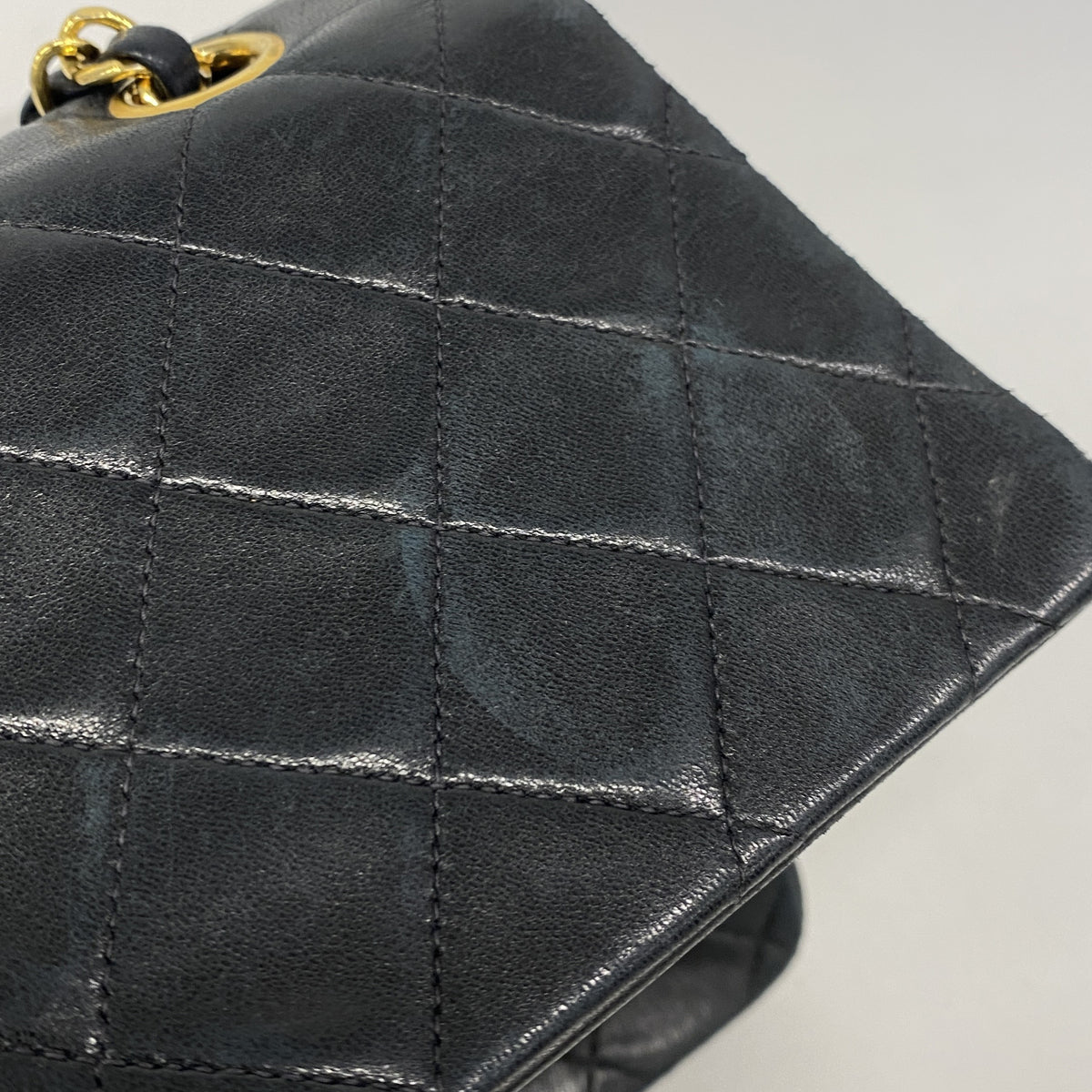【6he5309】シャネル ショルダーバッグ マトラッセ Wフラップ Wチェーン ラムスキン ブラック ゴールド金具【中古】レディース