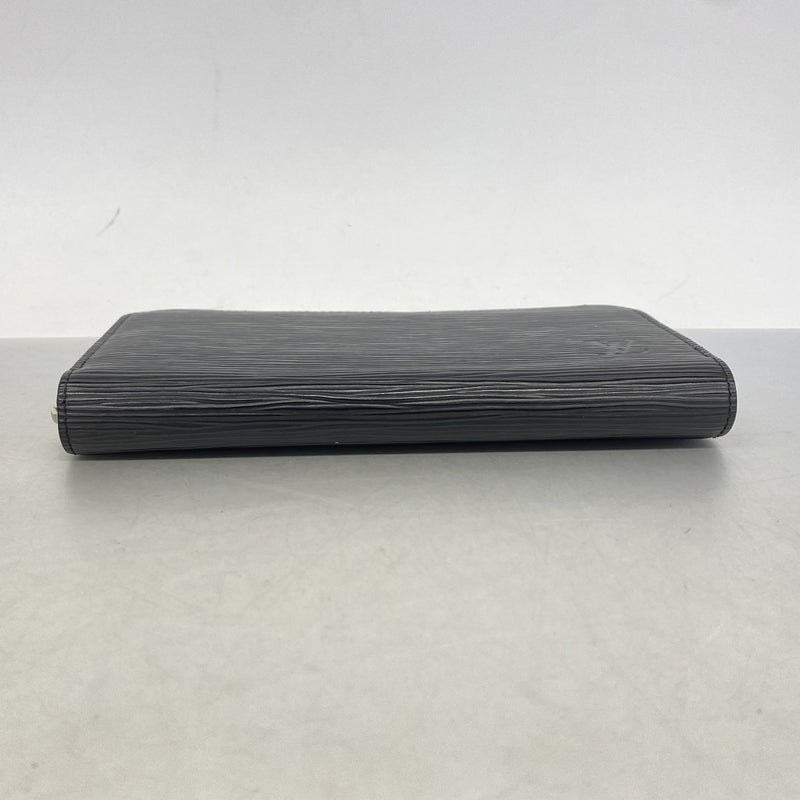 【6he5313】ルイヴィトン 長財布 エピ ジッピーウォレット M61857 ノワール【中古】メンズ レディース ユニセックス