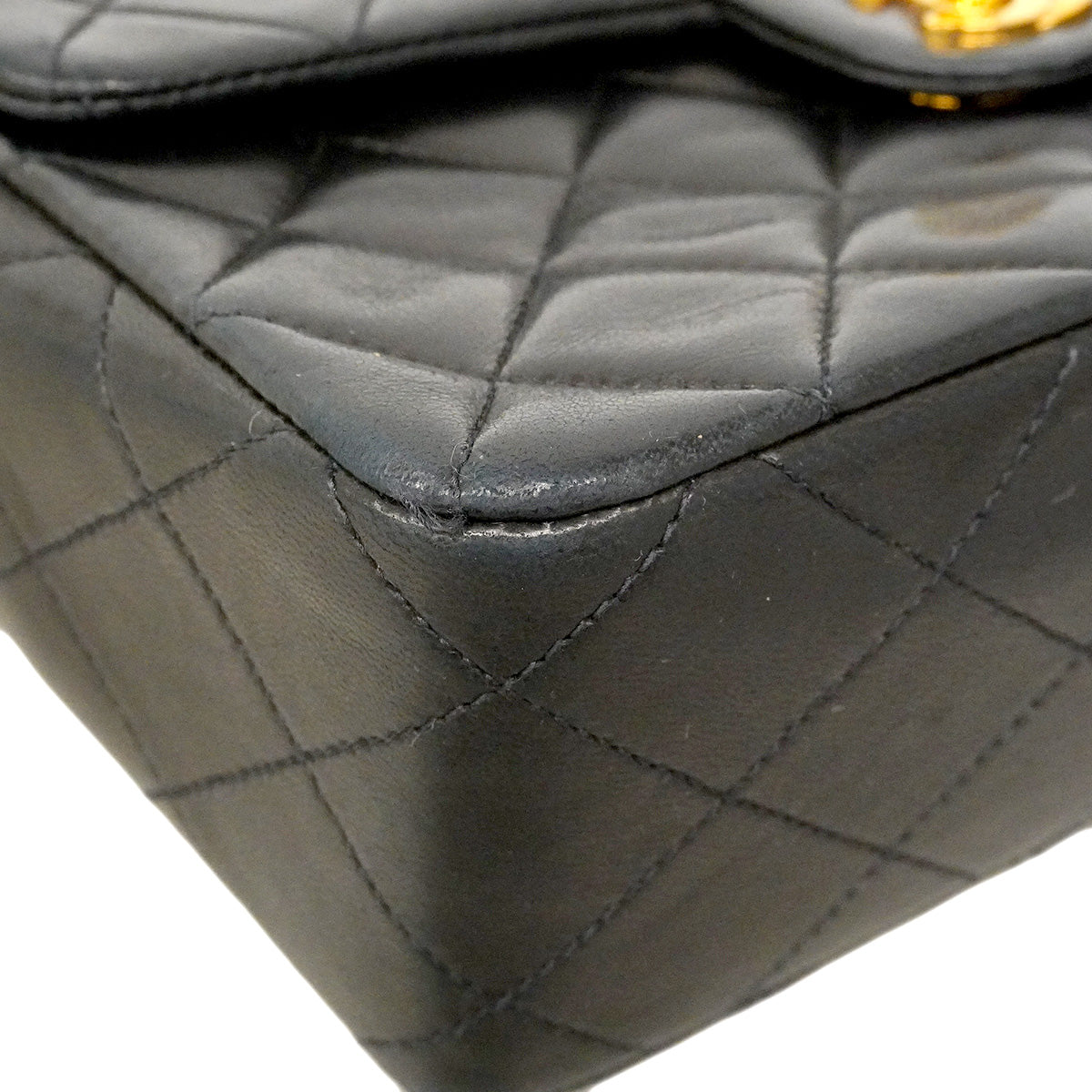 【6he5337】シャネル ショルダーバッグ マトラッセ チェーンショルダー ラムスキン ブラック ゴールド金具【中古】レディース