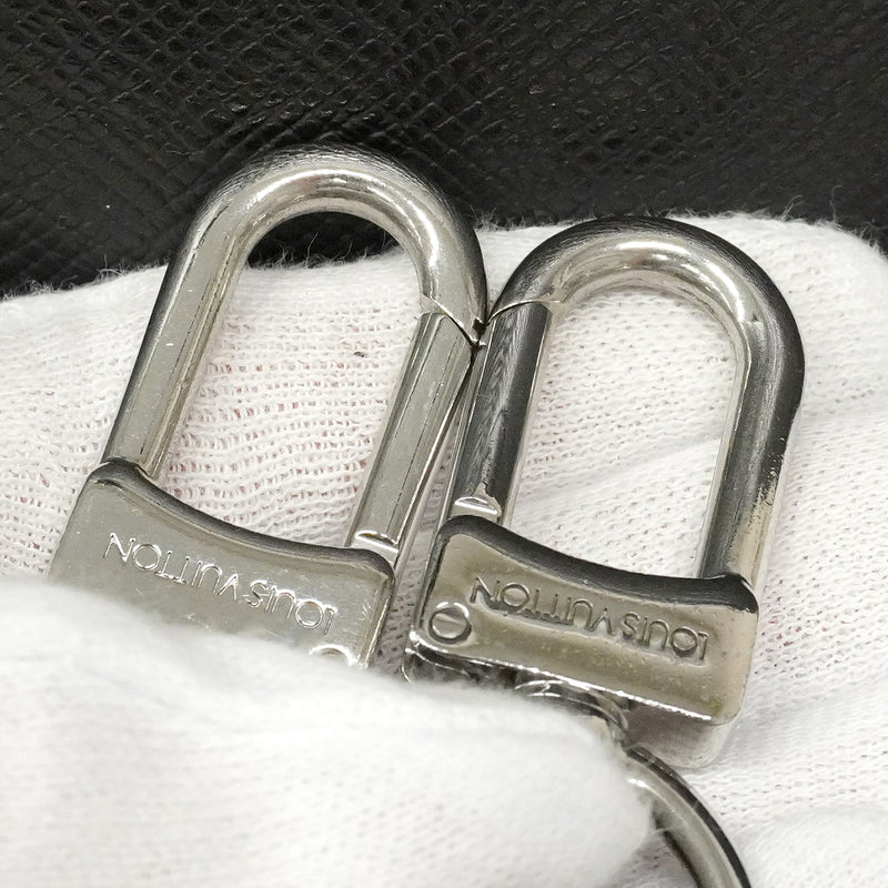 【6he5338】ルイヴィトン ショルダーバッグ タイガ アヴェニューメッセンジャー M11657 ノワール【中古】メンズ