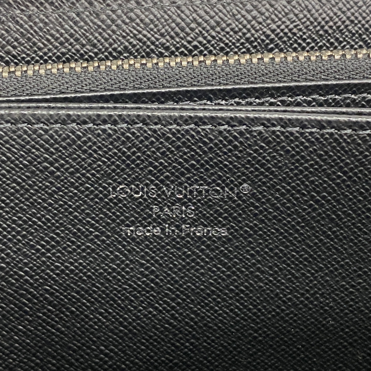 【6he5360】ルイヴィトン 長財布 エピ ジッピーウォレット M61857 ノワール【中古】メンズ レディース ユニセックス