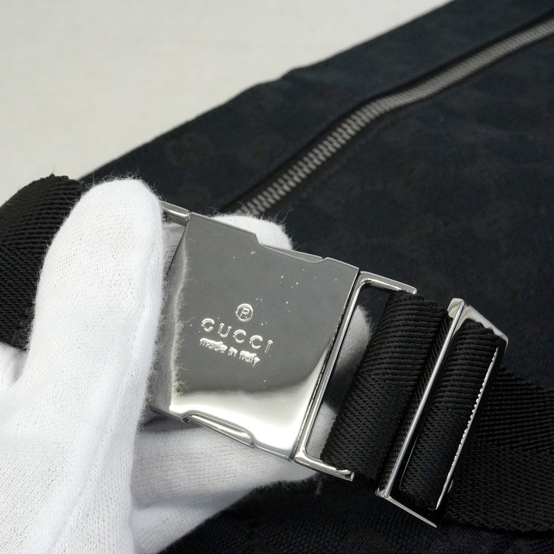 【6he5431】グッチ ウエストバッグ GGキャンバス 28566 キャンバス ブラック シルバー金具【中古】メンズ レディース ユニセックス