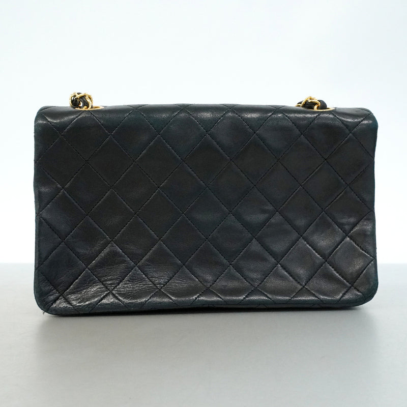 【6he5434】シャネル ショルダーバッグ マトラッセ チェーンショルダー ラムスキン ブラック ゴールド金具【中古】レディース