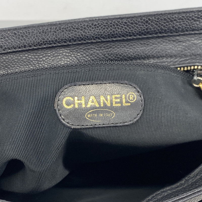 【6he5446】シャネル ショルダーバッグ トリプルココ キャビアスキン ブラック ゴールド金具【中古】レディース