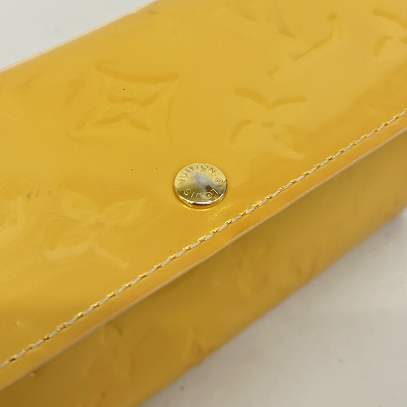 【6he5470】ルイヴィトン 長財布 ヴェルニ ジッピーウォレット M91522 ローズフロランタン【中古】レディース